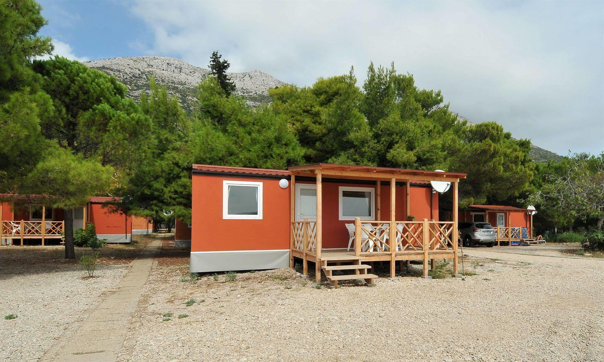 Camp Perna Hotel Kuciste Buitenkant foto